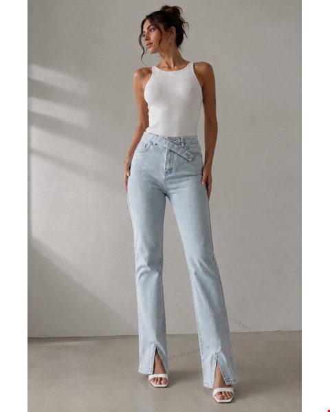 شلوار جین یخی چاک دار برند prettylittlething